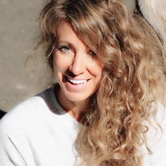 Meet your Posher, Terri - Picture 1 of 1